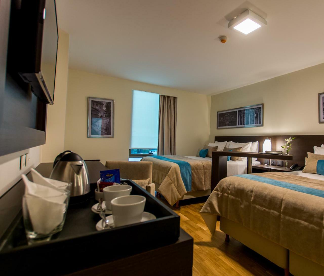Caseros 248 Hotel 4*
